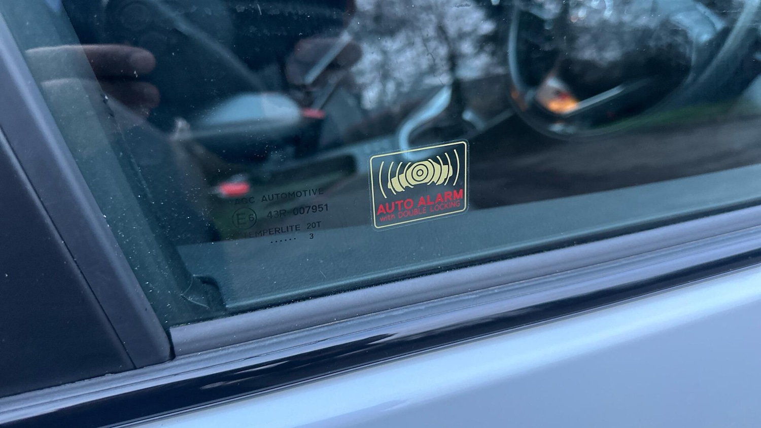 Used Toyota Yaris for sale - 77484646: Photo 32