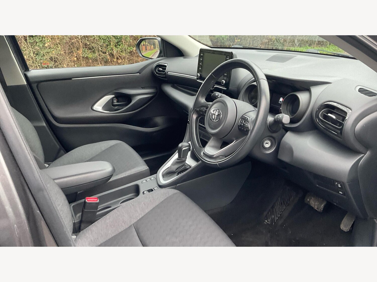 Used Toyota Yaris for sale - 77940513: Photo 13