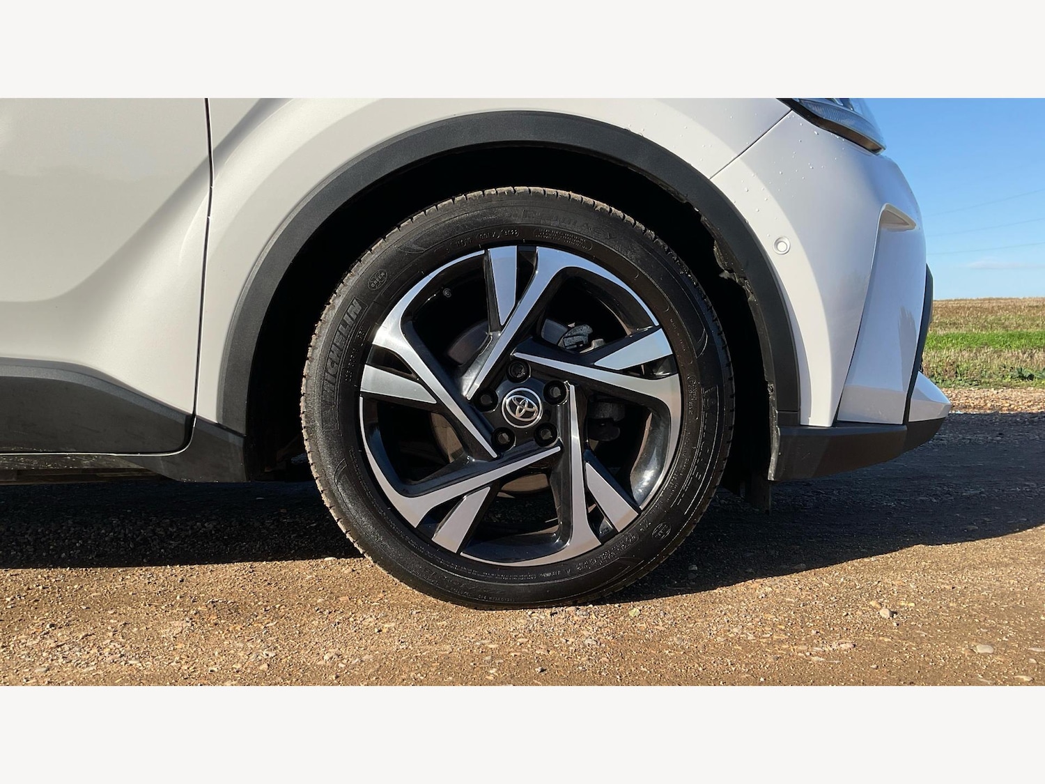Used Toyota C-HR 2023 for sale - 76360828: Photo 20