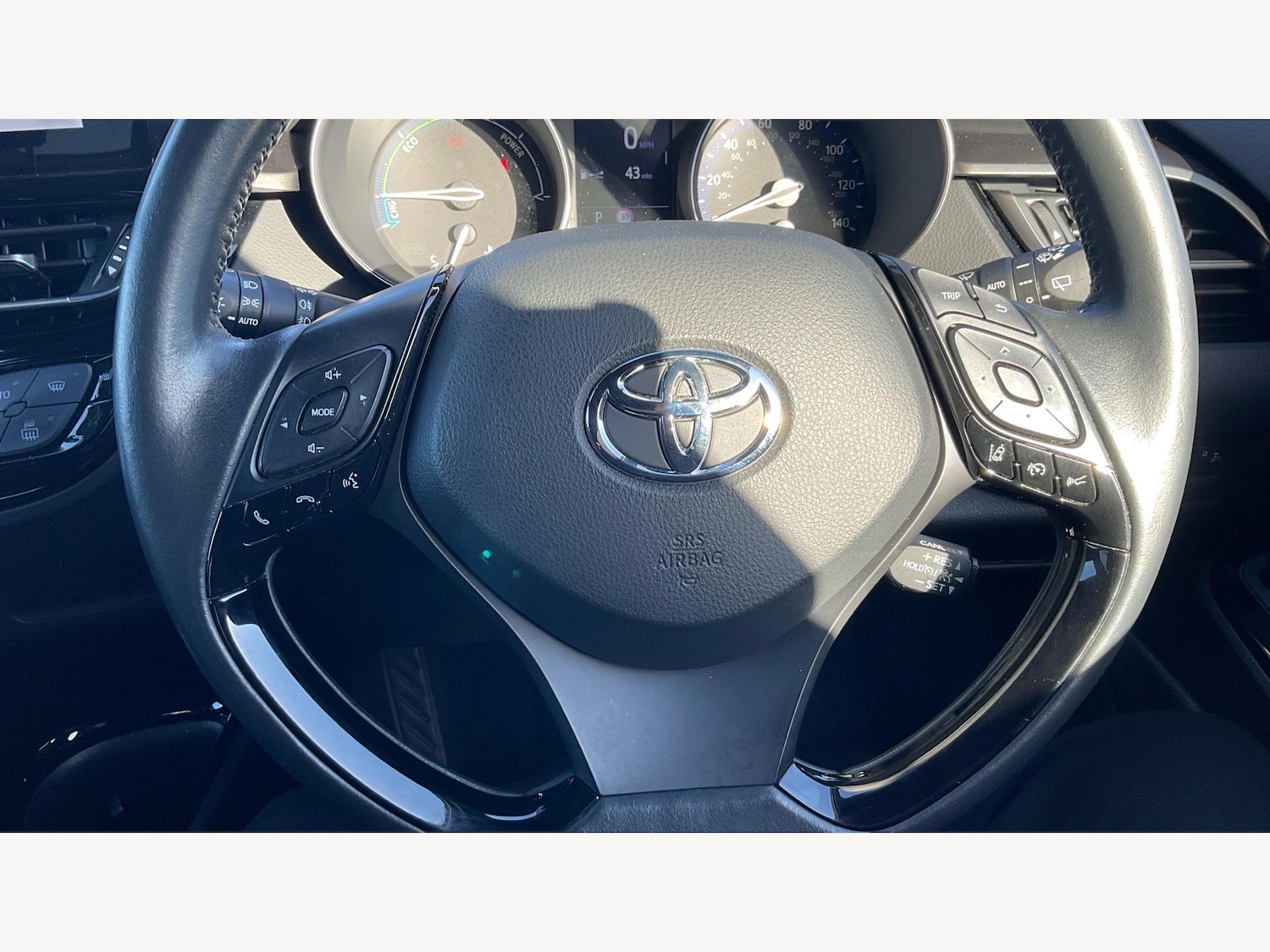Used Toyota C-HR 2023 for sale - 76360828: Photo 33