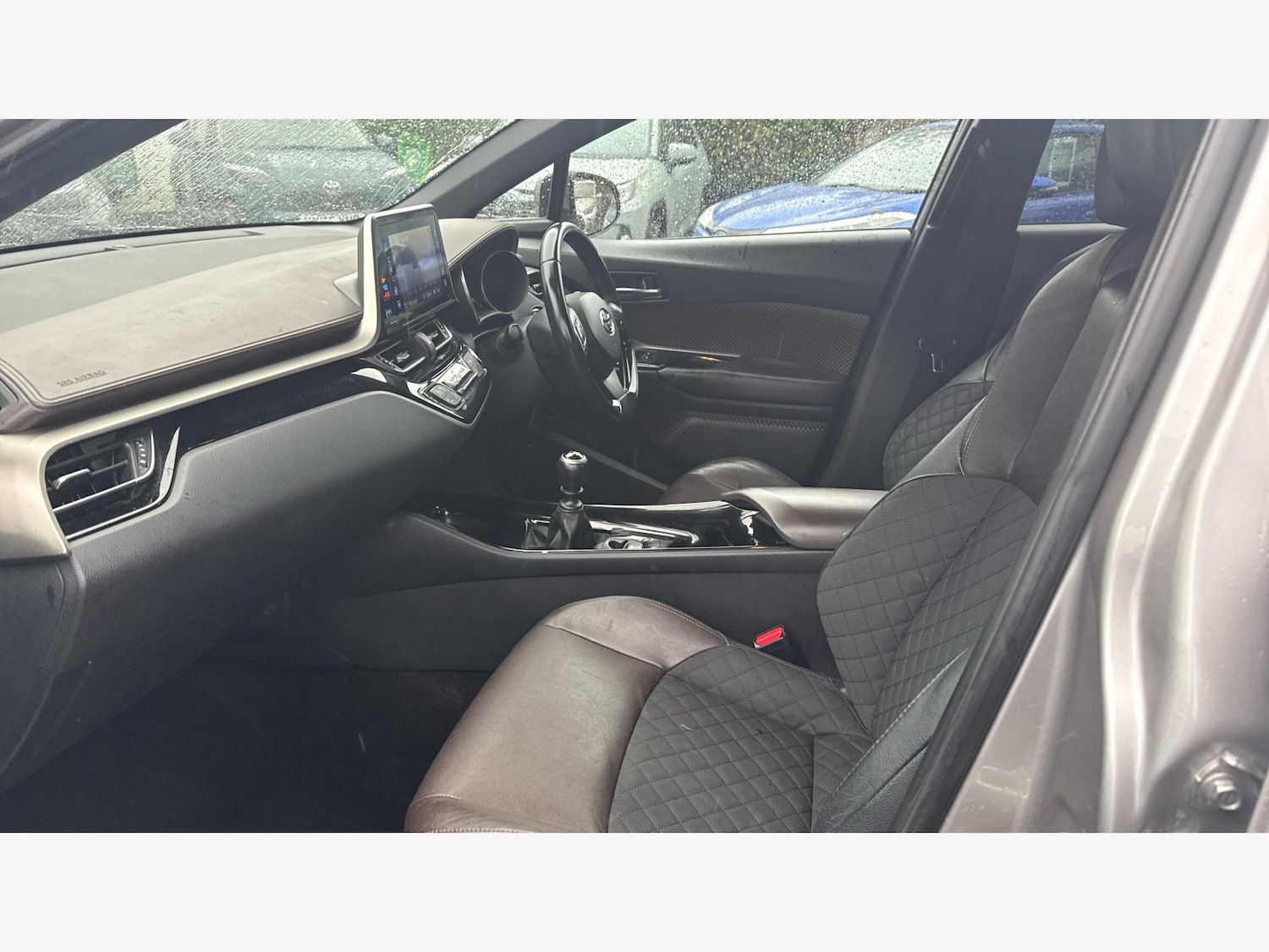 Used Toyota C-HR 2017 for sale - 76137063: Photo 12