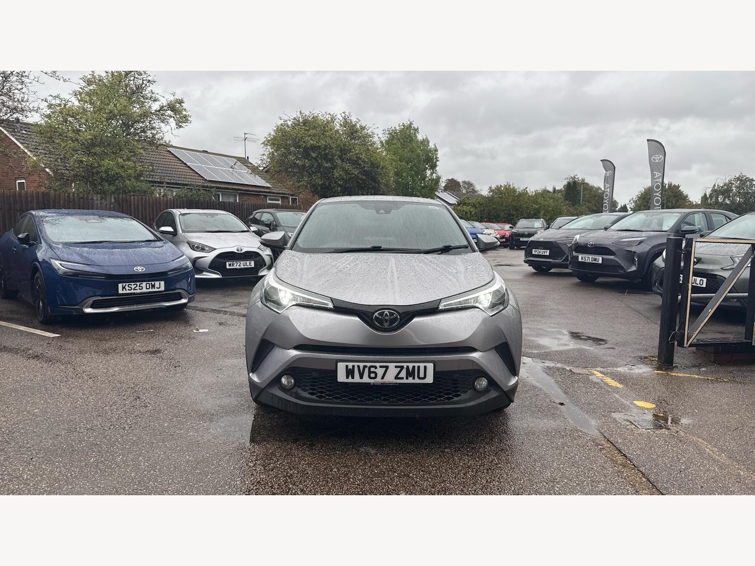 Used Toyota C-HR 2017 for sale - 76137063: Photo 17