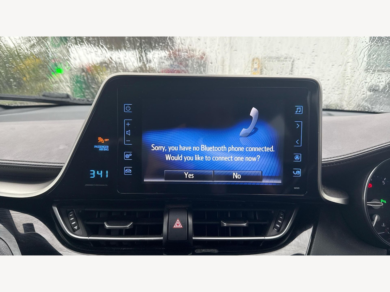 Used Toyota C-HR 2017 for sale - 76137063: Photo 22