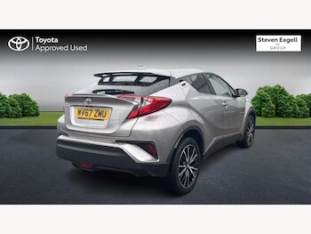 Used Toyota C-HR 2017 for sale - 76137063: Photo 2