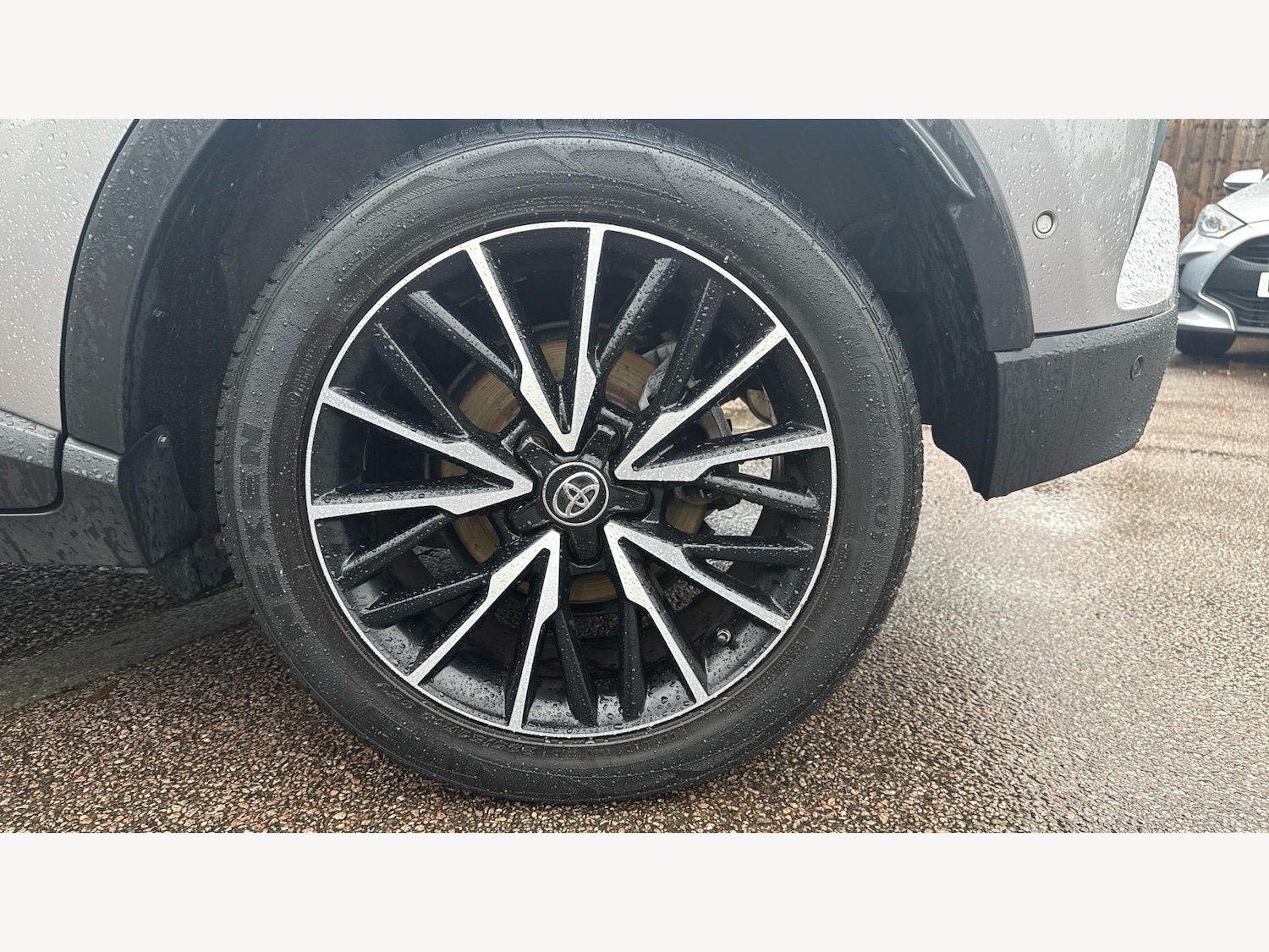 Used Toyota C-HR 2017 for sale - 76137063: Photo 36