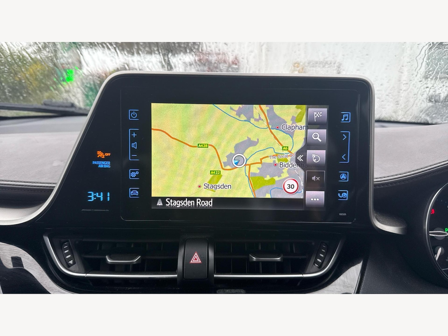 Used Toyota C-HR 2017 for sale - 76137063: Photo 9