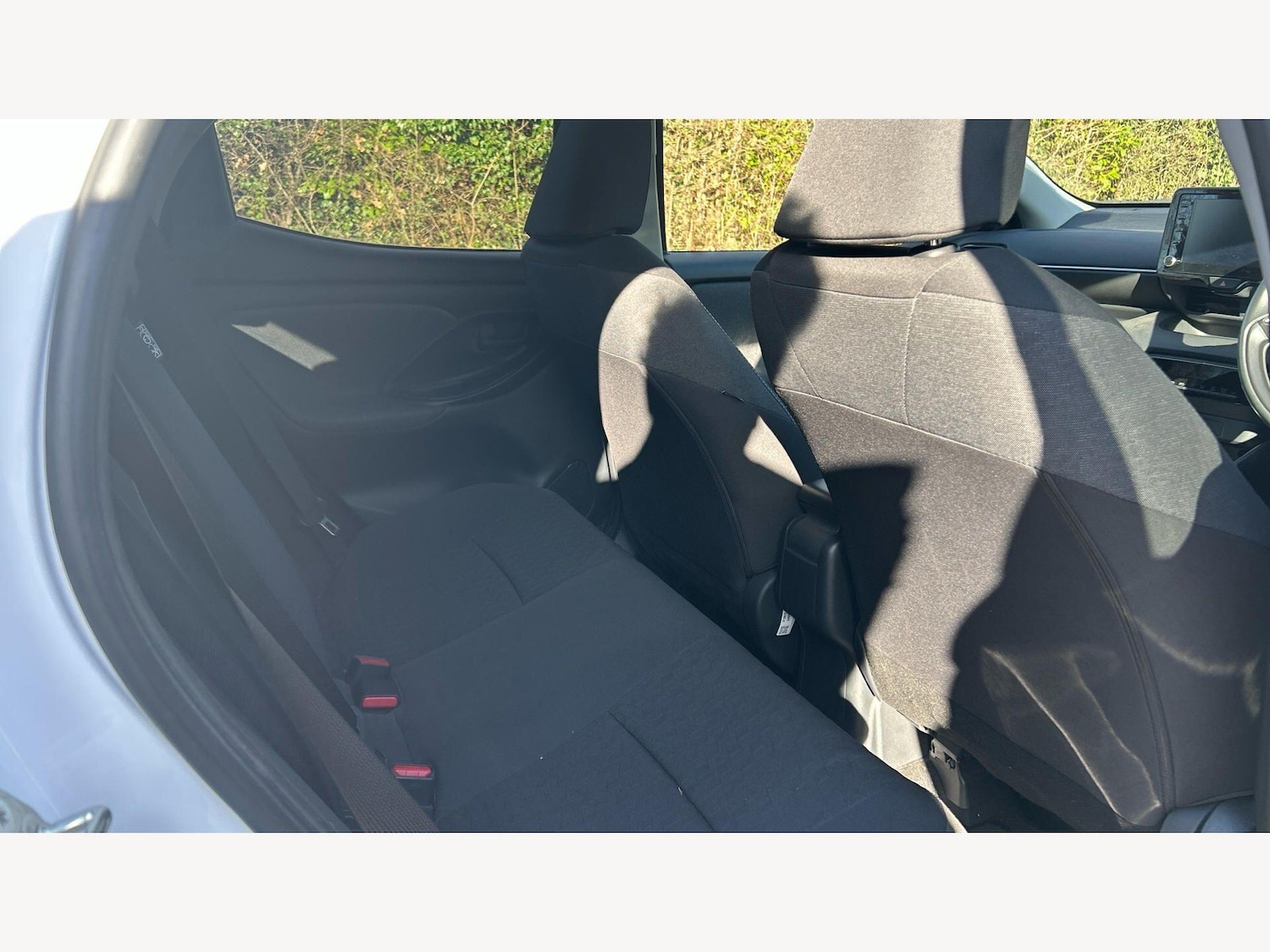 Used Toyota Yaris for sale - 77753701: Photo 14