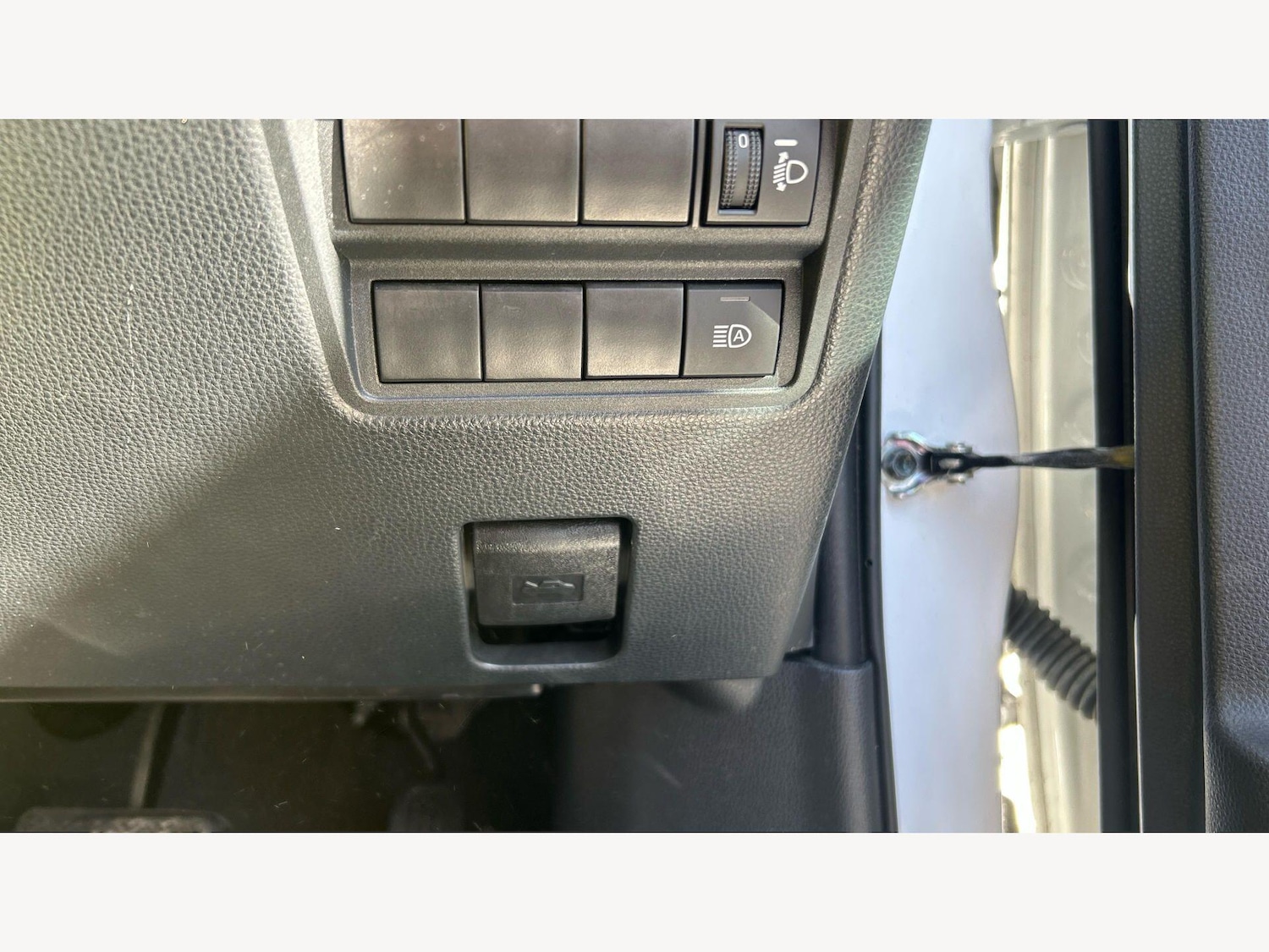 Used Toyota Yaris for sale - 77753701: Photo 27