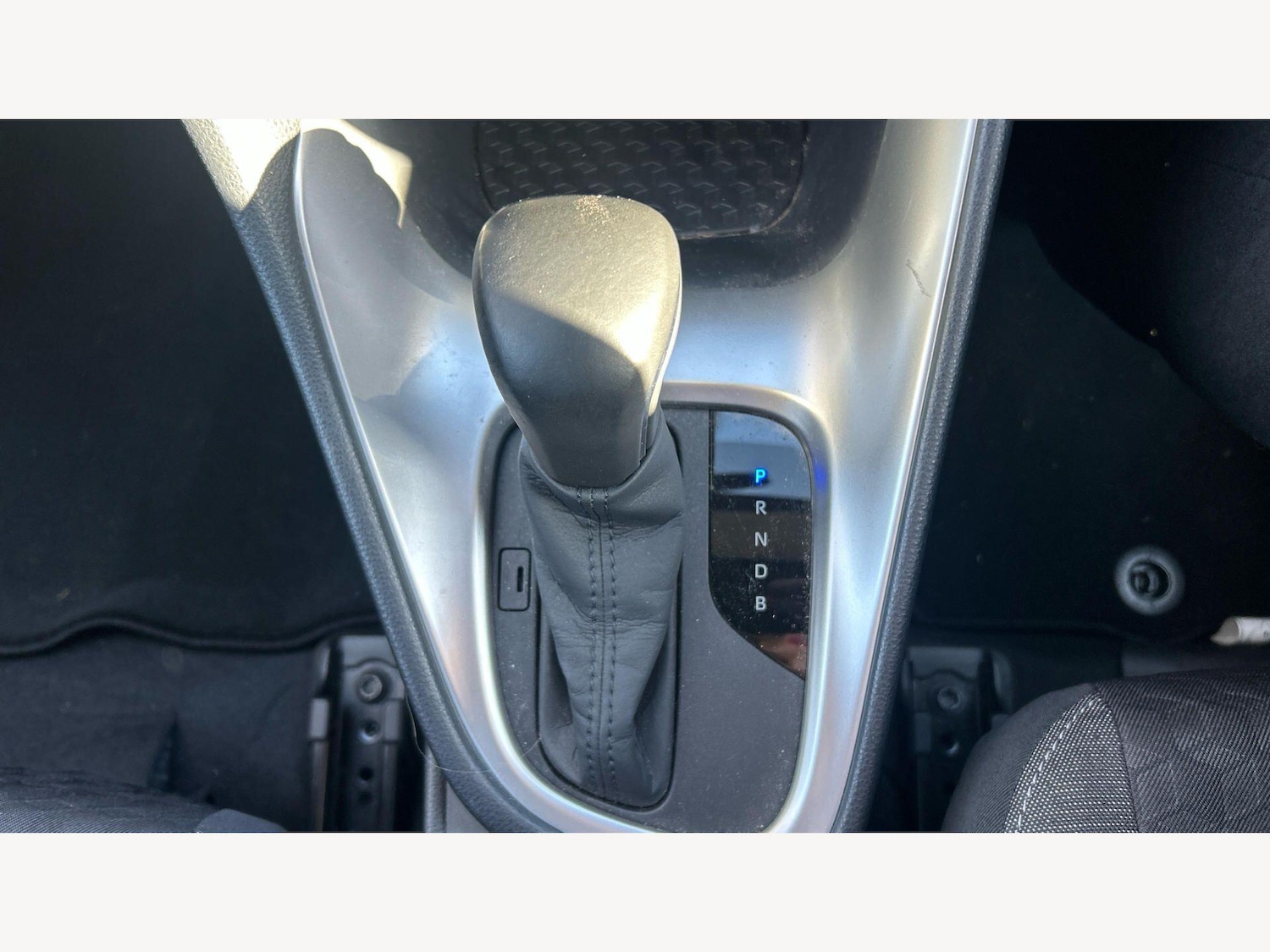 Used Toyota Yaris for sale - 77753701: Photo 29