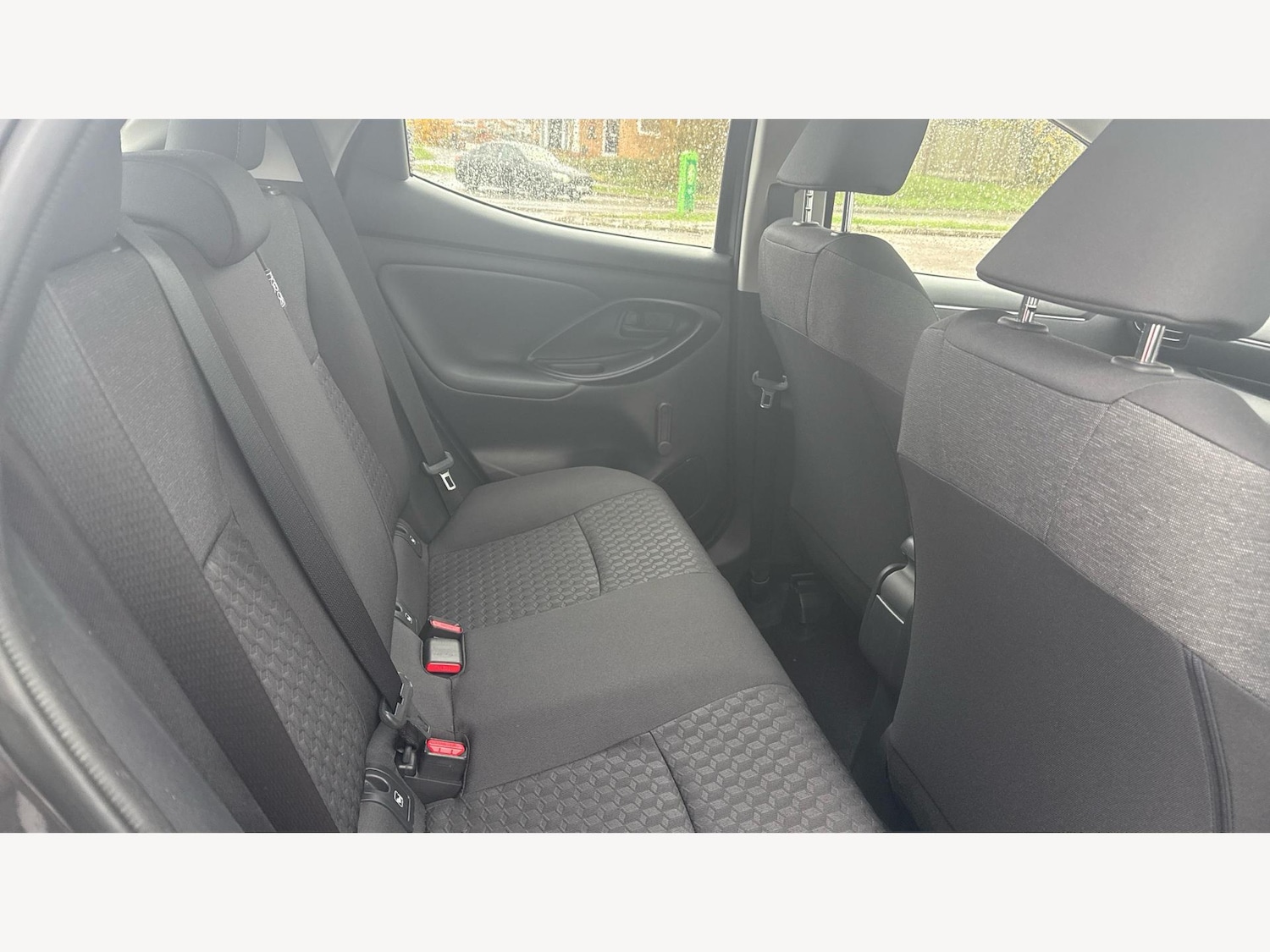 Used Toyota Yaris for sale - 77175900: Photo 14