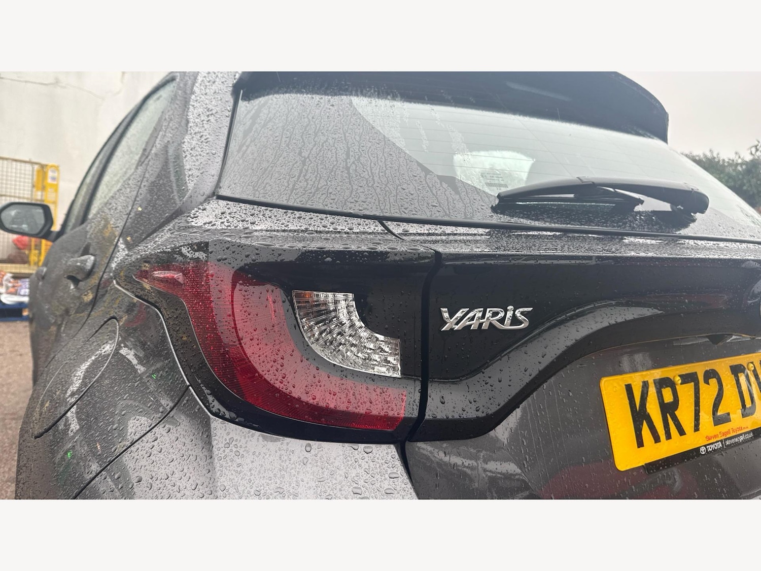 Used Toyota Yaris for sale - 77175900: Photo 22