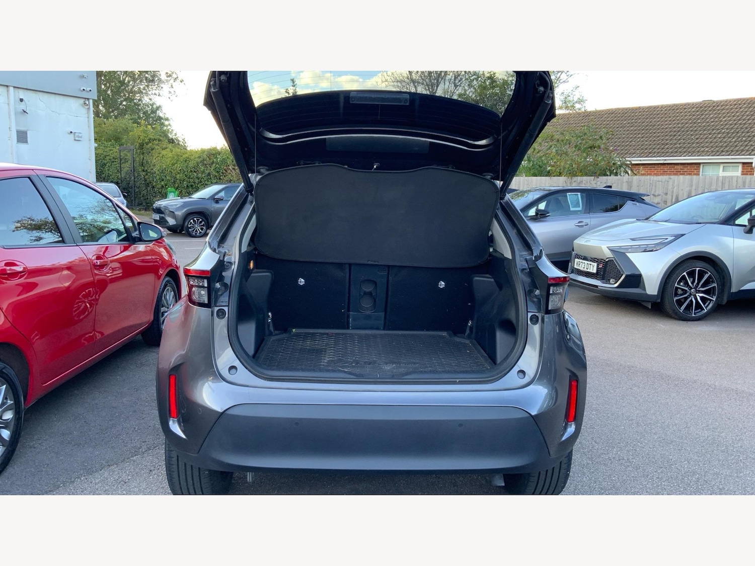Used Toyota Yaris Cross 2022 for sale - 76073222: Photo 16