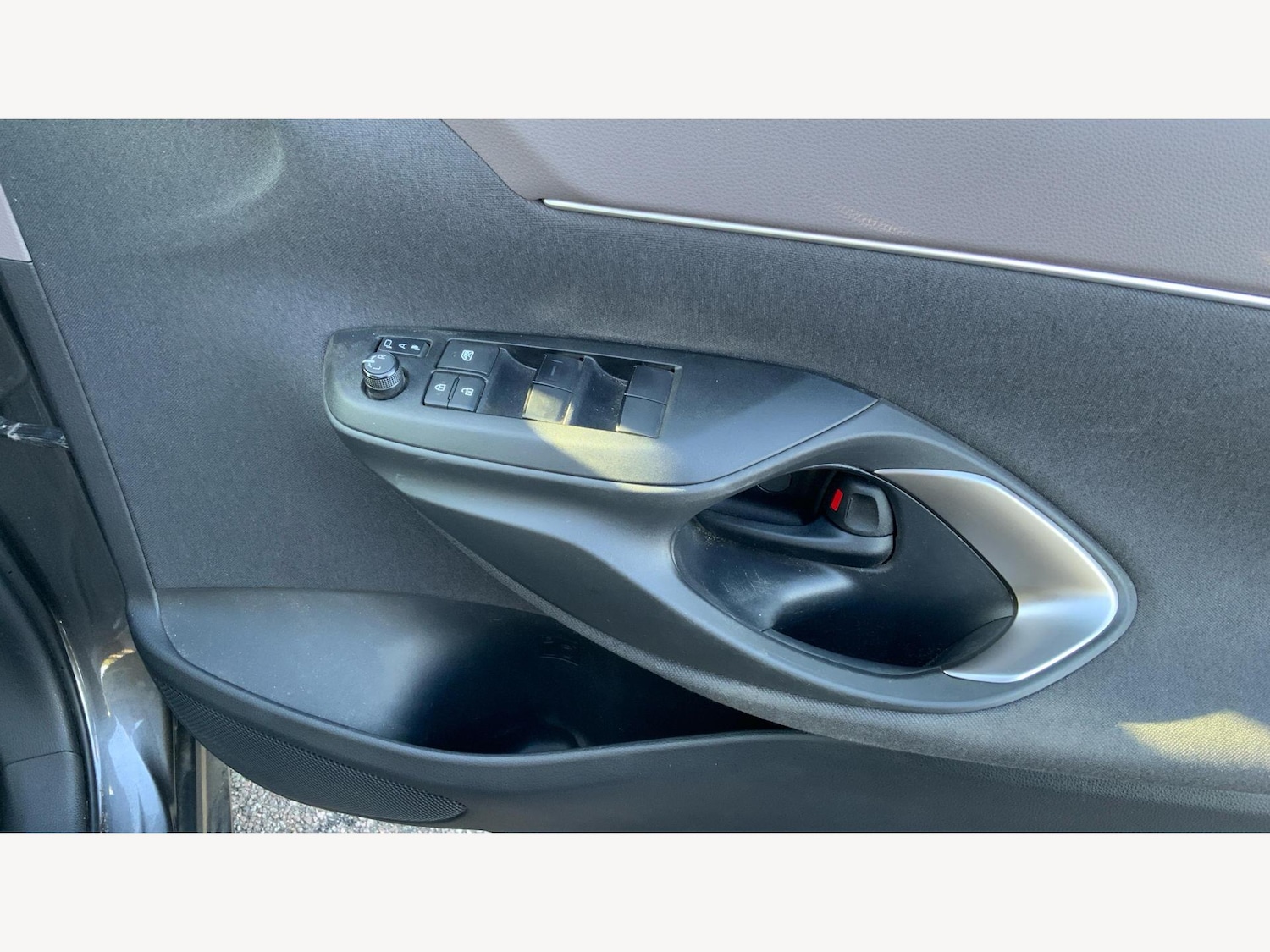 Used Toyota Yaris Cross 2022 for sale - 76073222: Photo 28