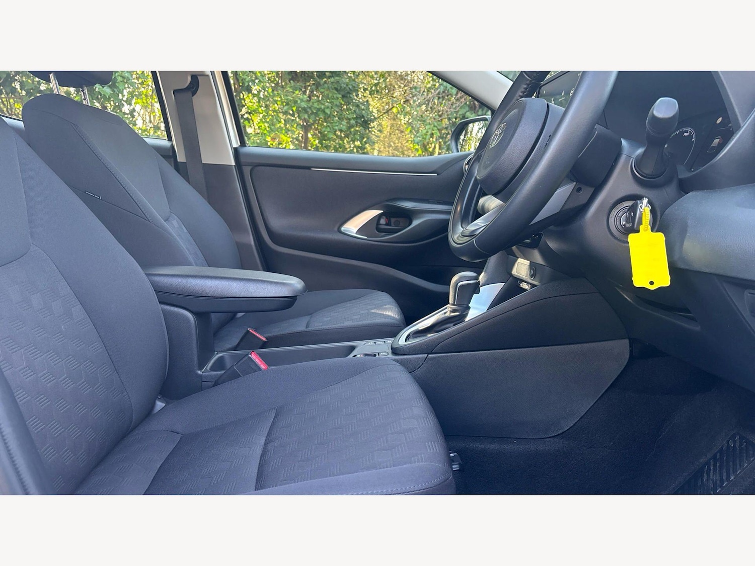 Used Toyota Yaris 2025 for sale - 78072901: Photo 13