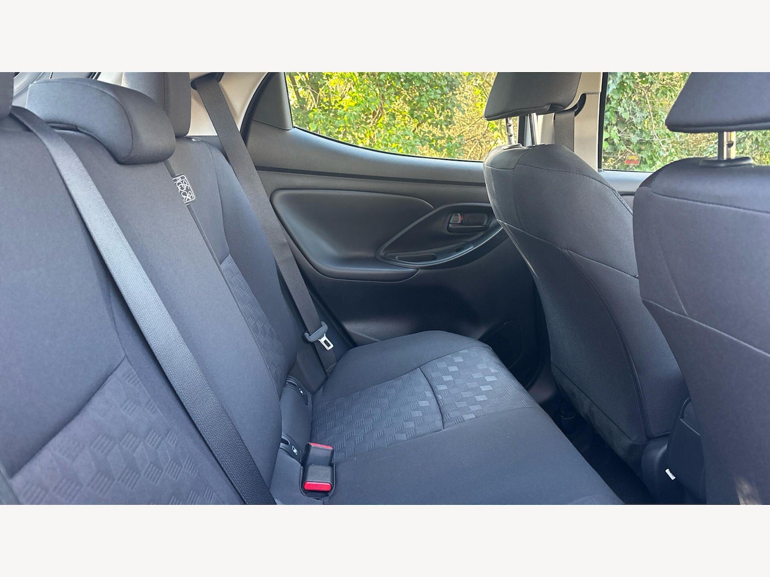 Used Toyota Yaris 2025 for sale - 78072901: Photo 14