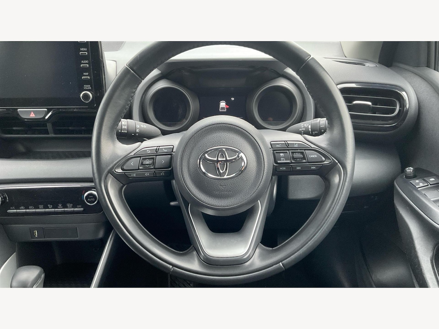 Used Toyota Yaris 2022 for sale - 77344728: Photo 10