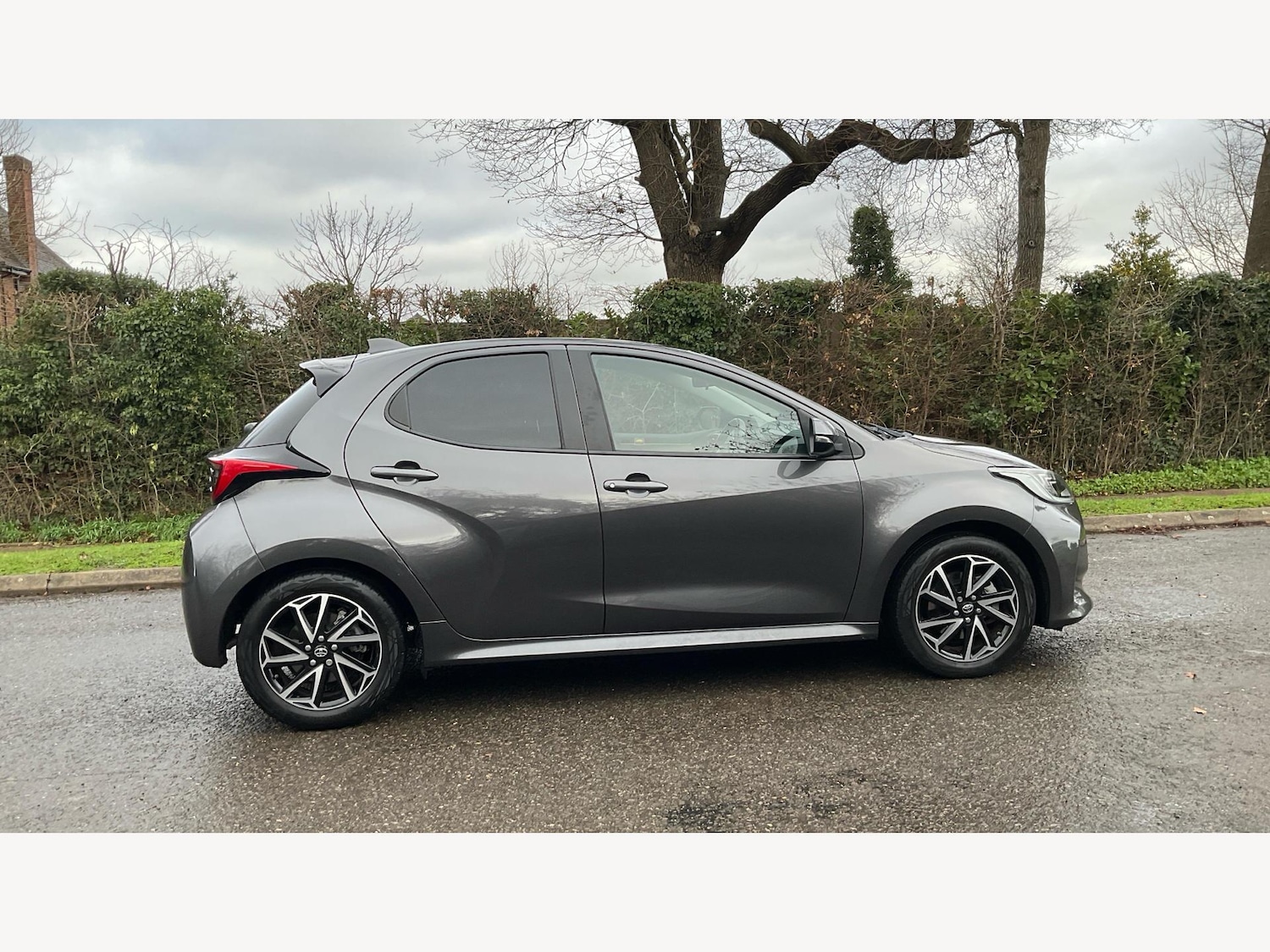 Used Toyota Yaris 2022 for sale - 77344728: Photo 18