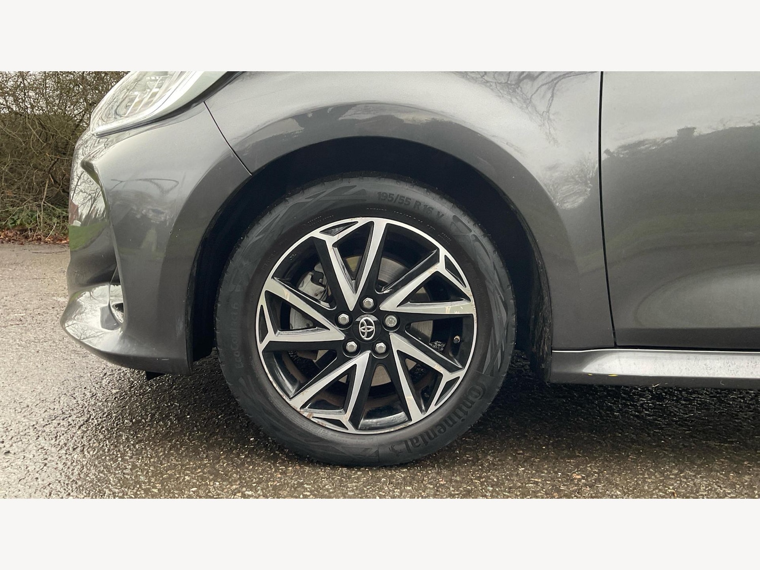 Used Toyota Yaris 2022 for sale - 77344728: Photo 24