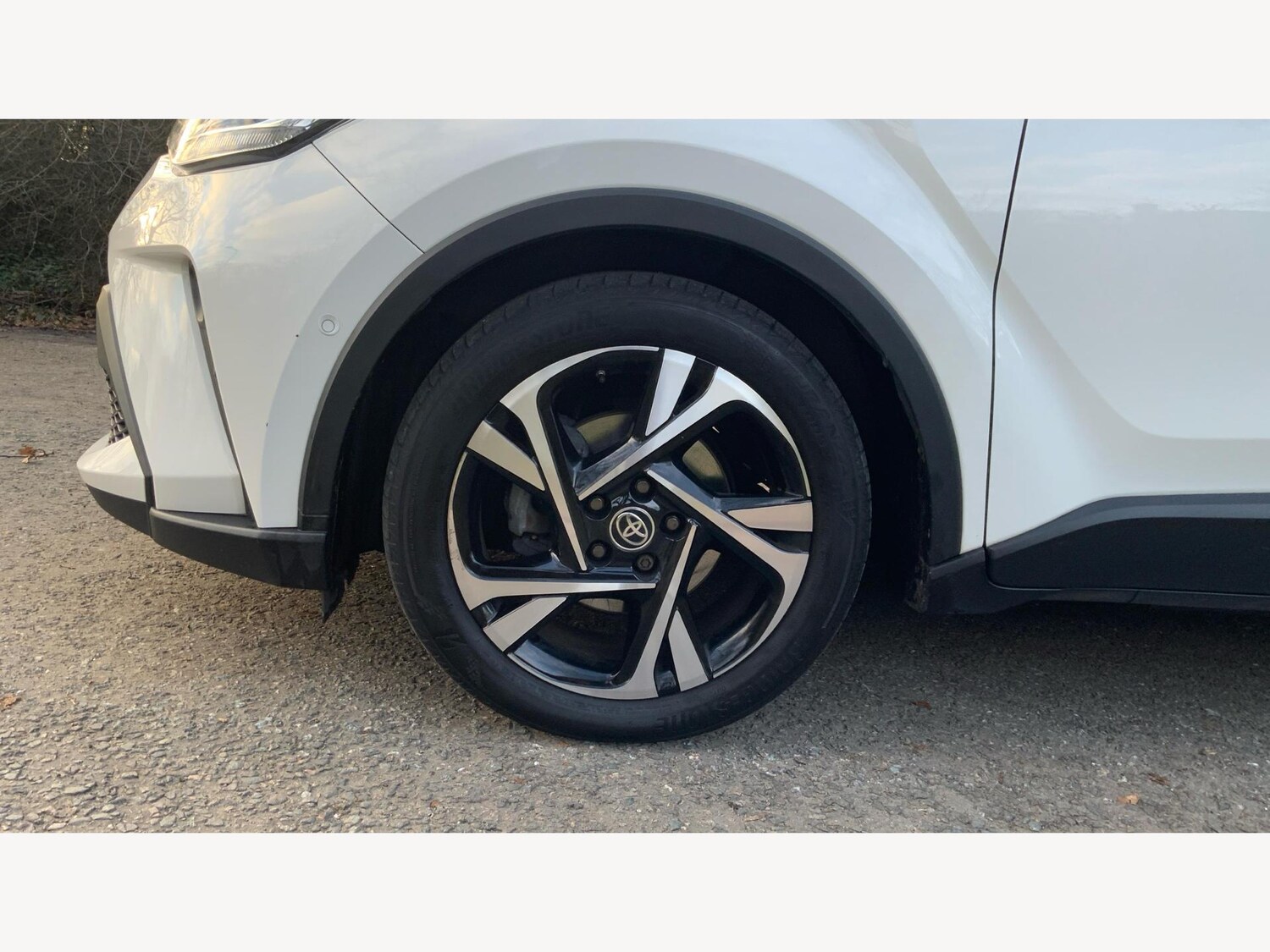 Used Toyota C-HR for sale - 77625748: Photo 23