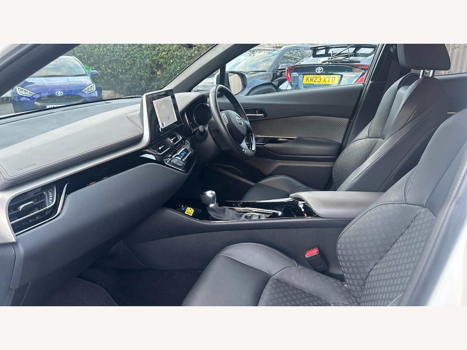 Used Toyota C-HR 2022 for sale - 76432166: Photo 12