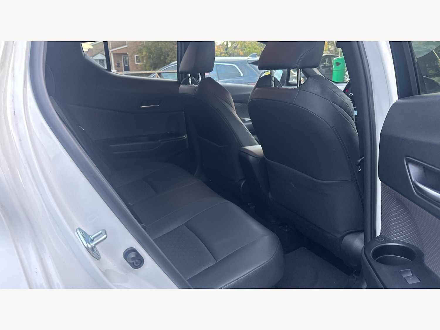 Used Toyota C-HR 2022 for sale - 76432166: Photo 14