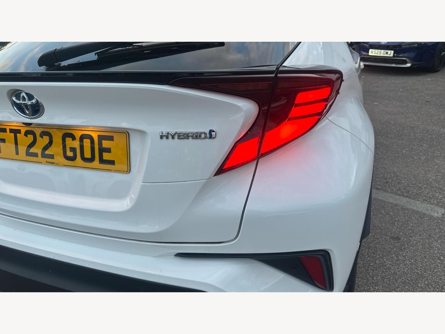 Used Toyota C-HR 2022 for sale - 76432166: Photo 31