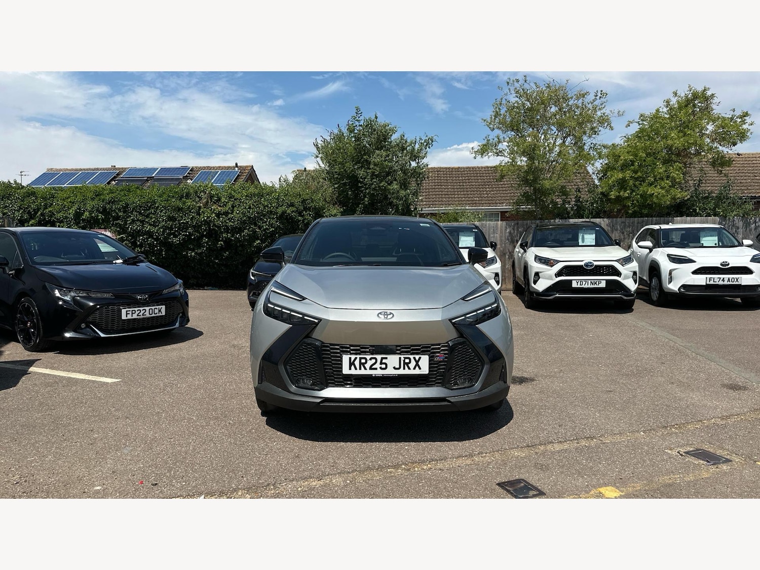 Used Toyota C-HR for sale - 77440892: Photo 17