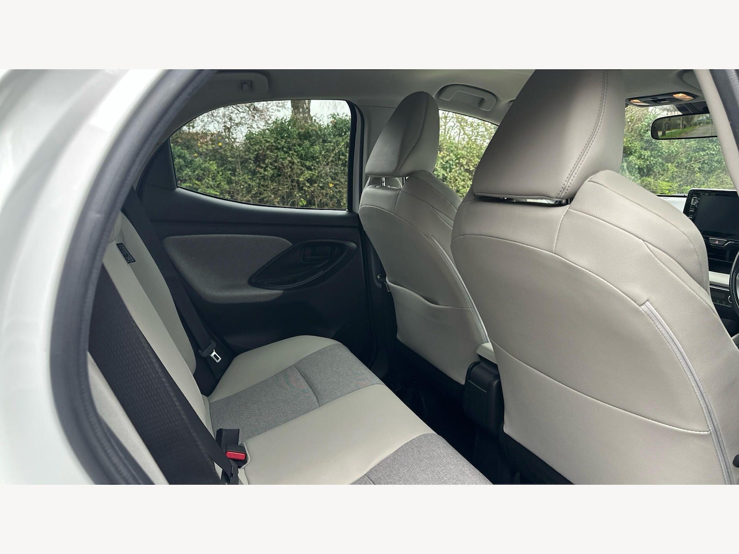 Used Toyota Yaris for sale - 77883494: Photo 14