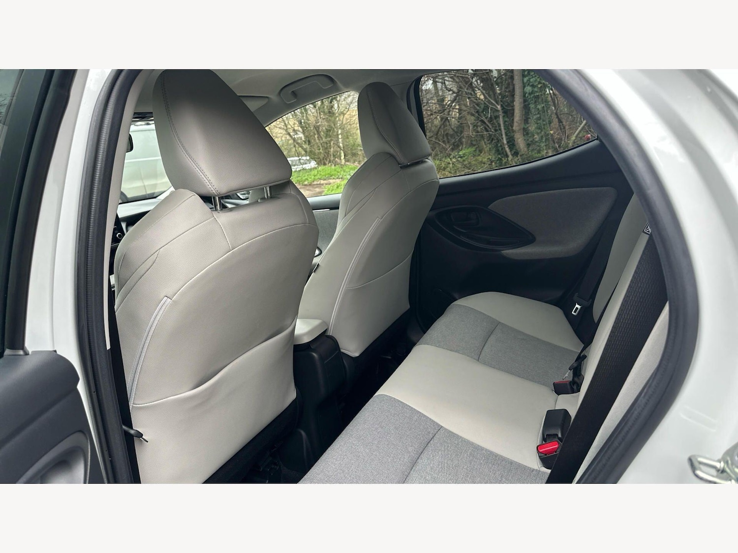 Used Toyota Yaris for sale - 77883494: Photo 15