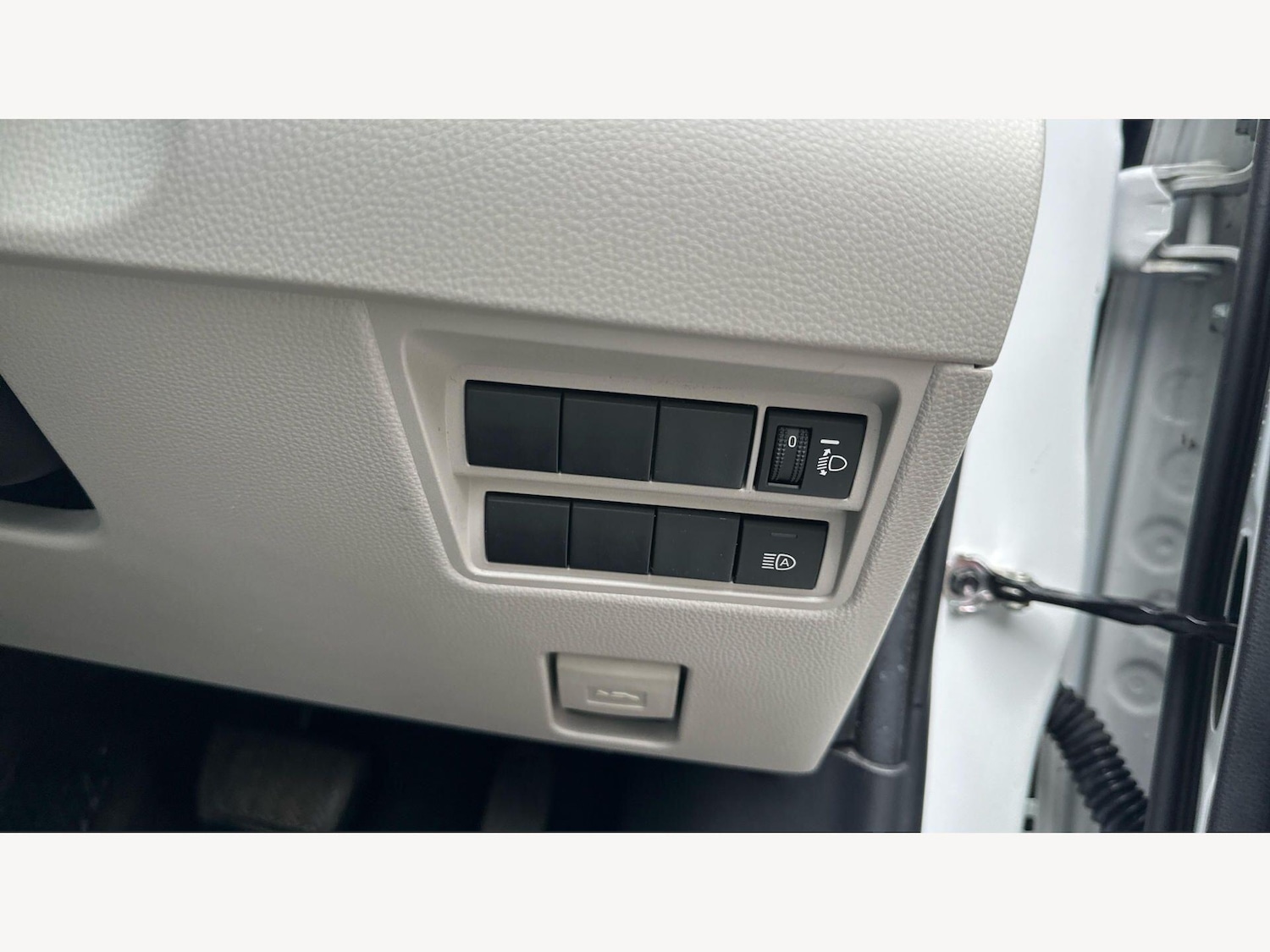 Used Toyota Yaris for sale - 77883494: Photo 31