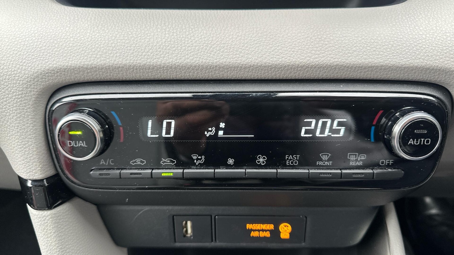 Used Toyota Yaris for sale - 77883494: Photo 33