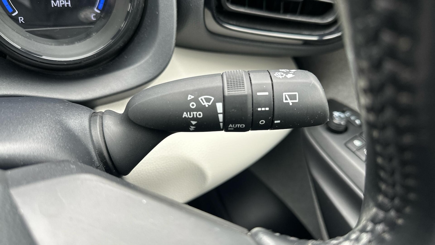 Used Toyota Yaris for sale - 77883494: Photo 39