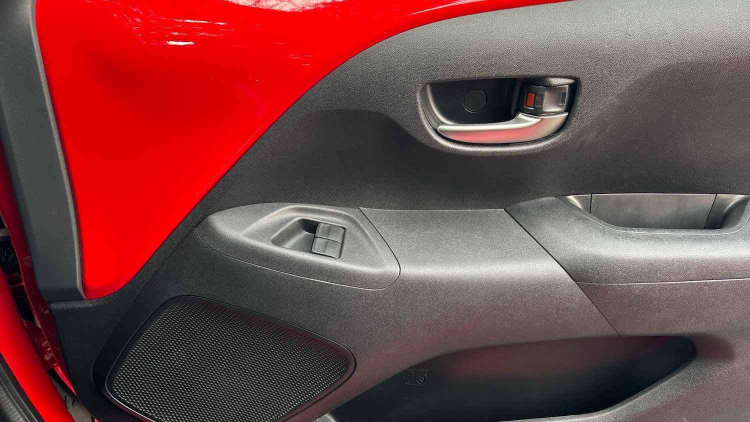 Used Toyota AYGO 2021 for sale - 77331399: Photo 36