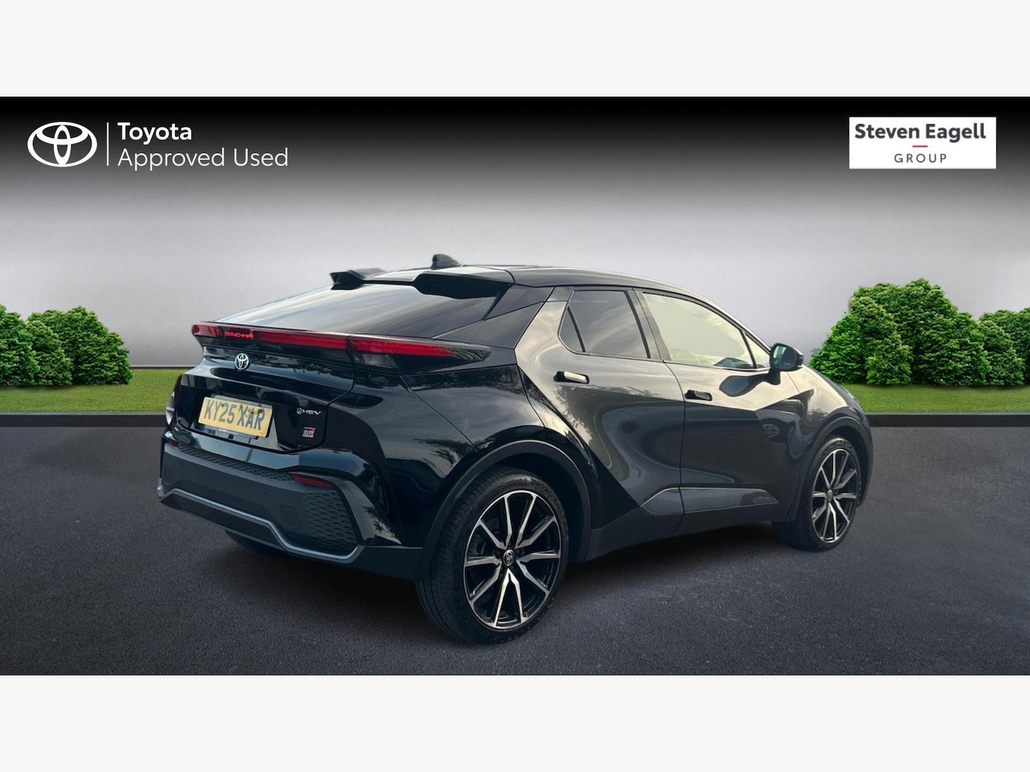 Used Toyota C-HR 2025 for sale - 77304967: Photo 2