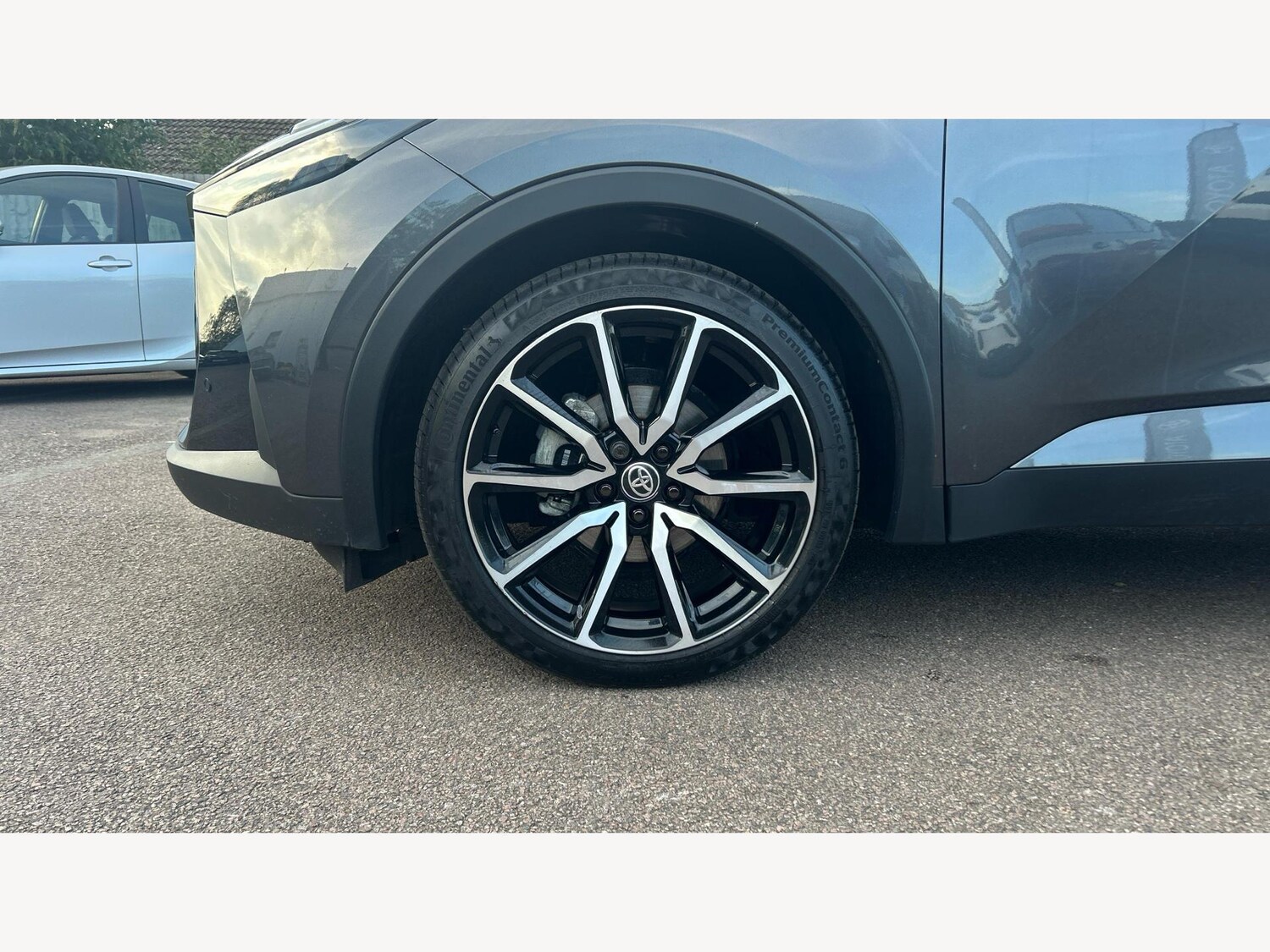 Used Toyota C-HR 2025 for sale - 77304967: Photo 22