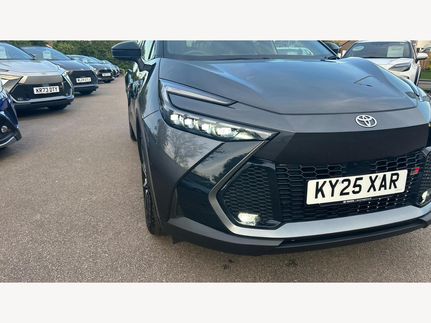 Used Toyota C-HR 2025 for sale - 77304967: Photo 29