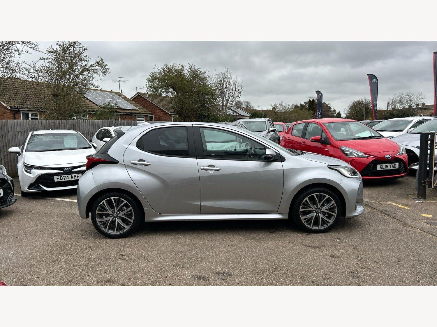 Used Toyota Yaris 2024 for sale - 77939786: Photo 18