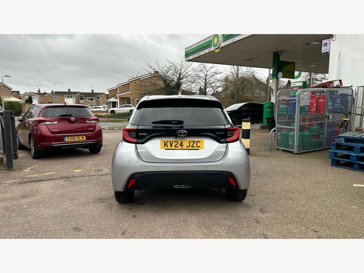 Used Toyota Yaris 2024 for sale - 77939786: Photo 21