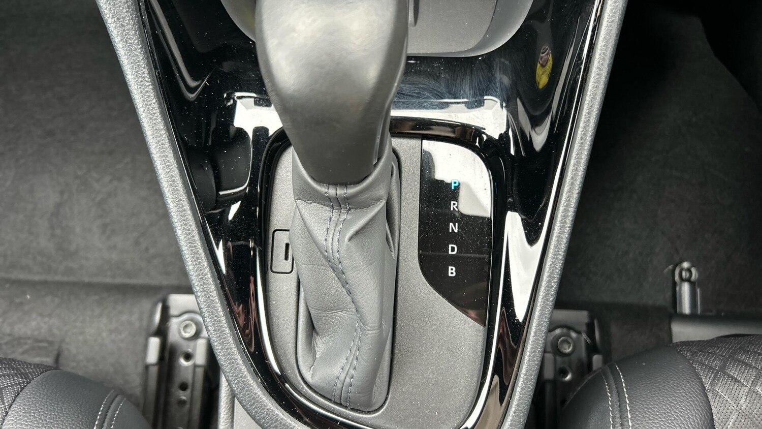 Used Toyota Yaris 2024 for sale - 77939786: Photo 35