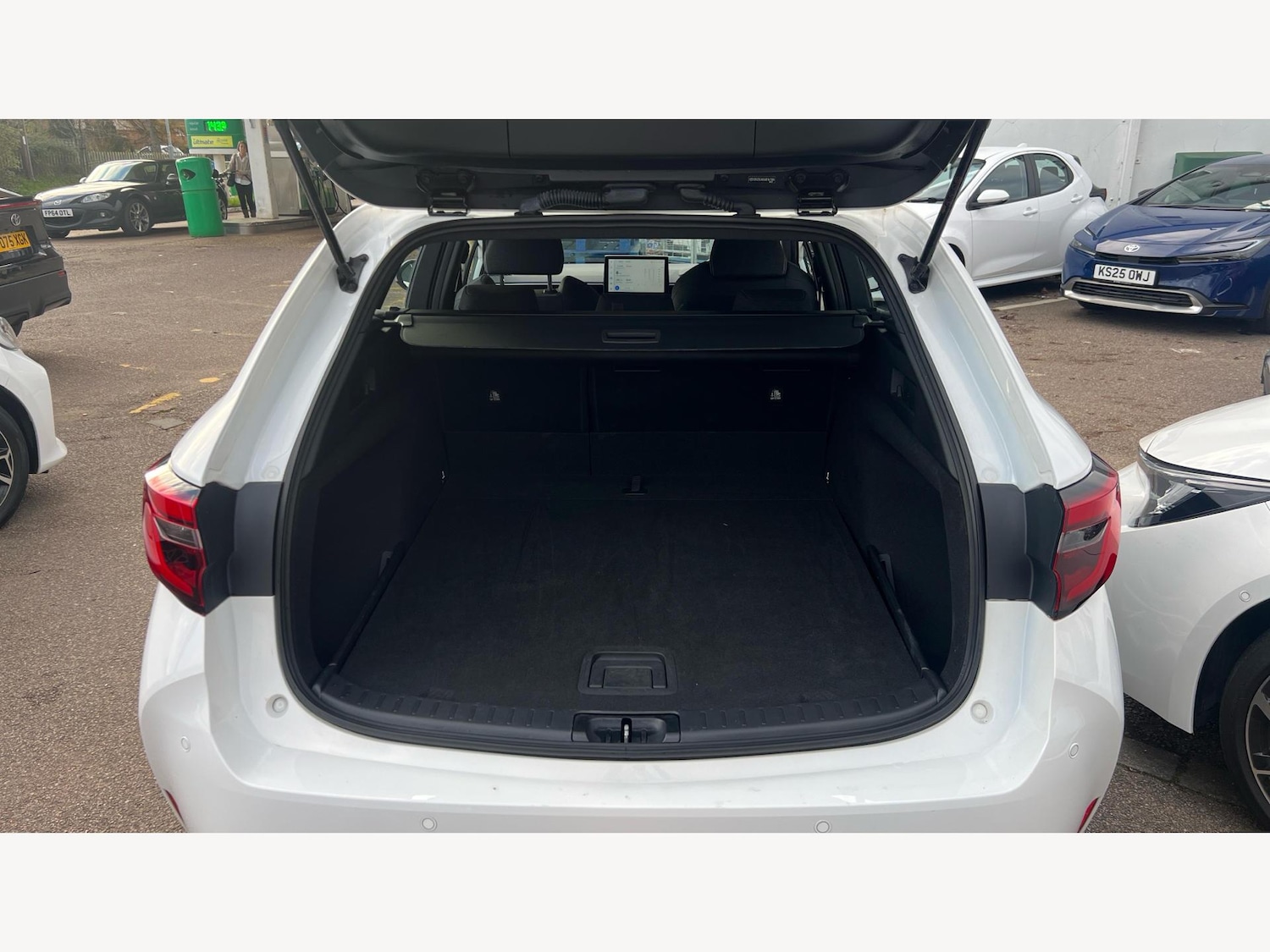 Used Toyota Corolla 2024 for sale - 76964413: Photo 16