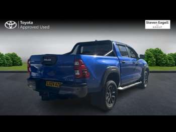 Used Toyota Hilux 2024 for sale - 74888672: Photo