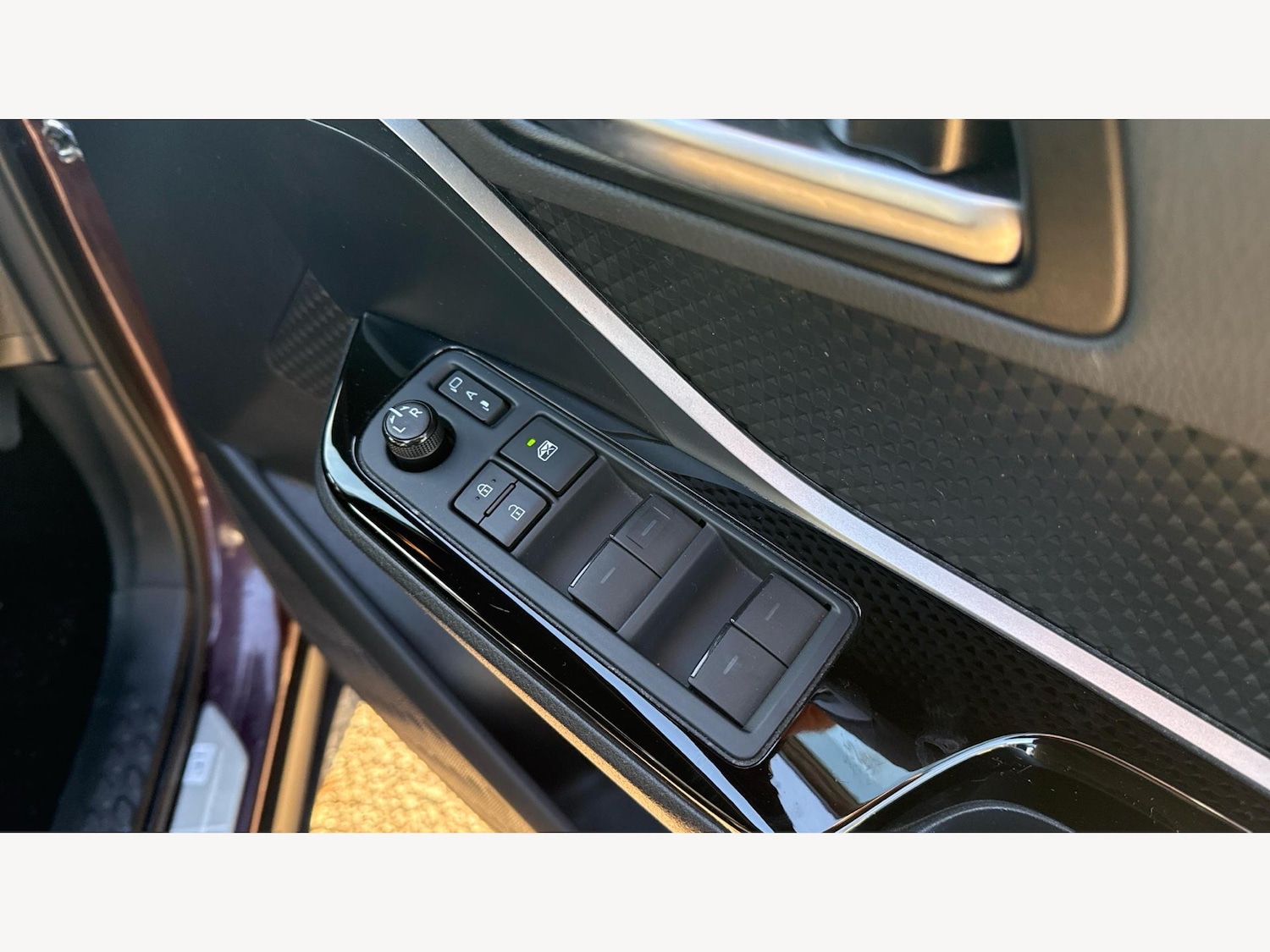 Used Toyota C-HR 2022 for sale - 76849597: Photo 29