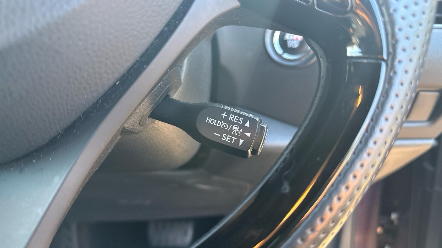 Used Toyota C-HR 2022 for sale - 76849597: Photo 37