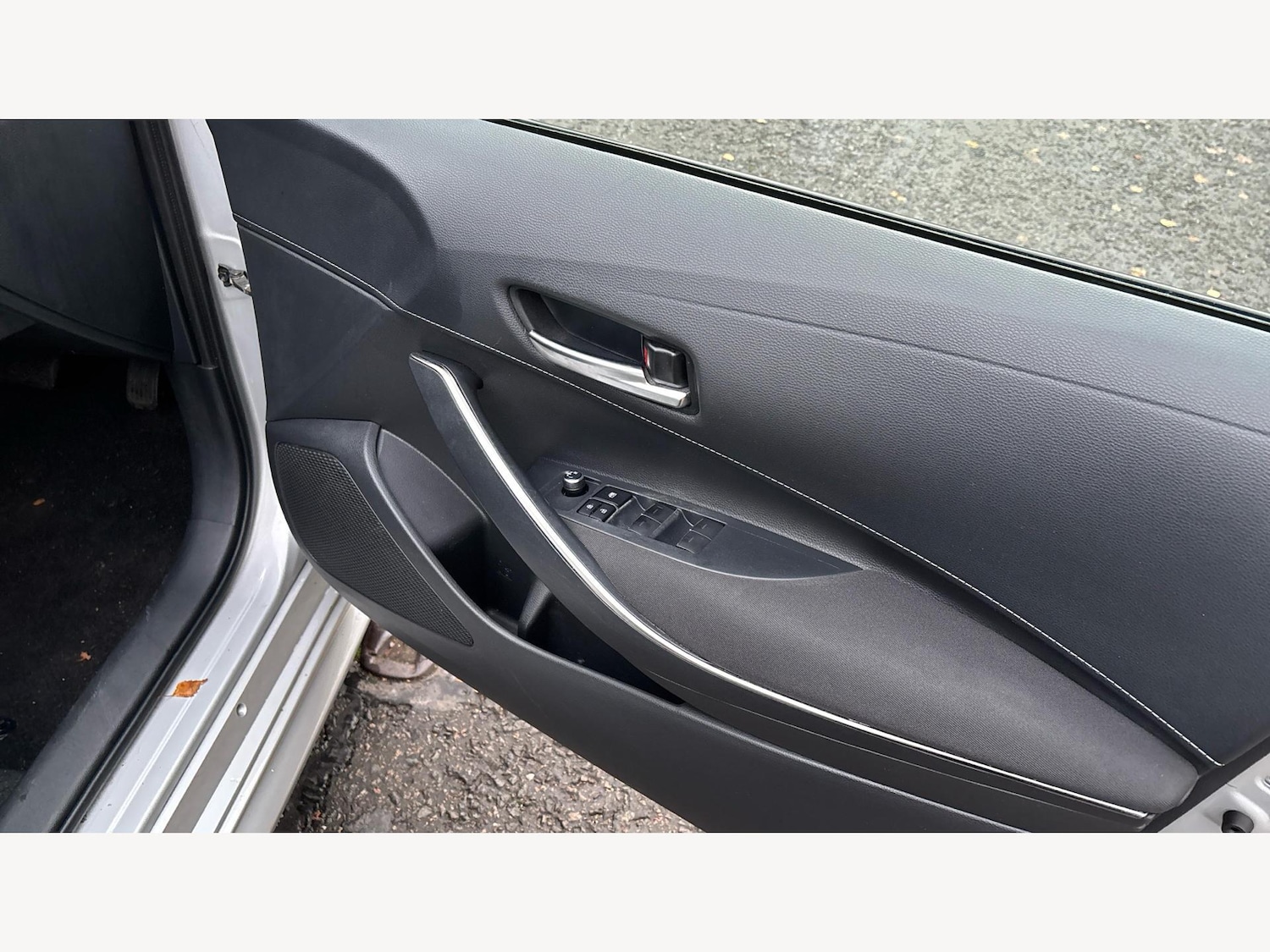 Used Toyota Corolla 2021 for sale - 76585389: Photo 32