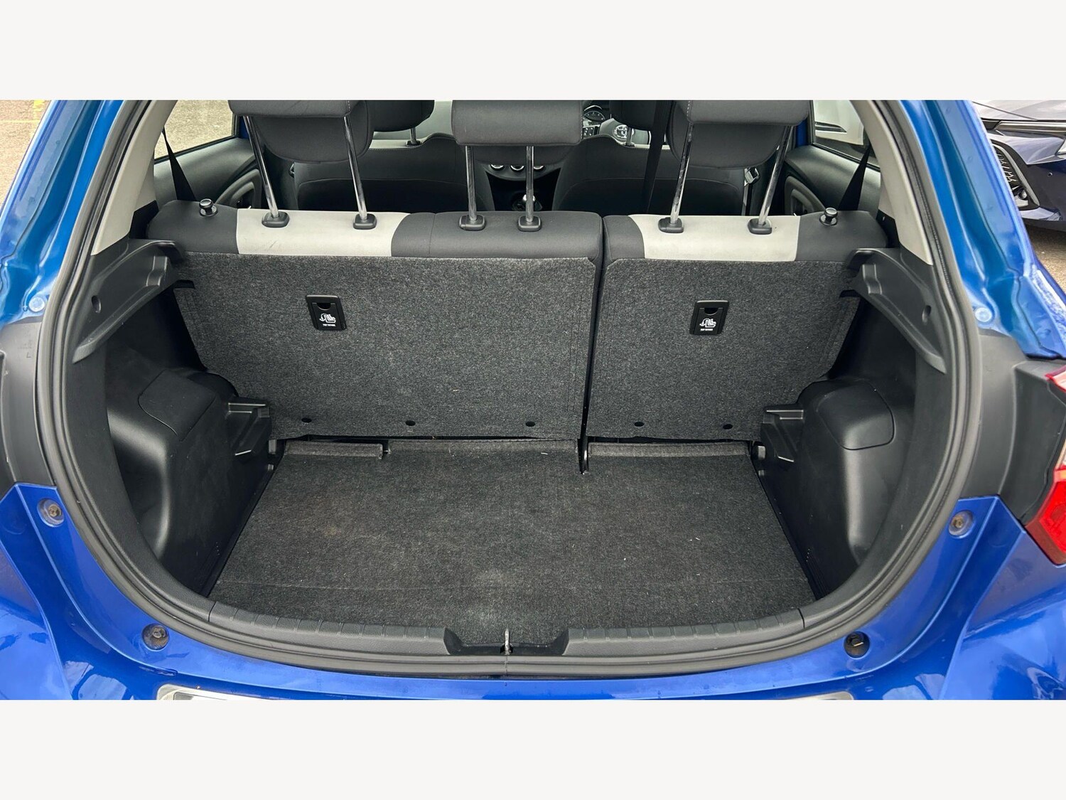 Used Toyota Yaris 2019 for sale - 78148357: Photo 15