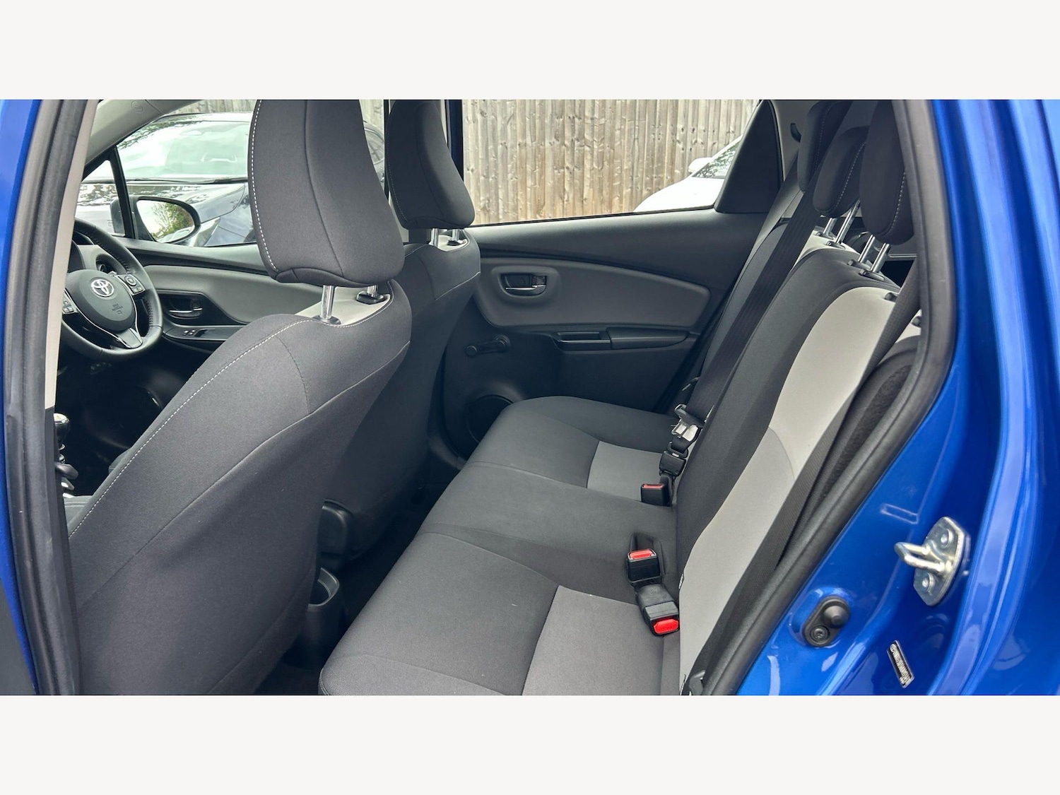 Used Toyota Yaris 2019 for sale - 78148357: Photo 17