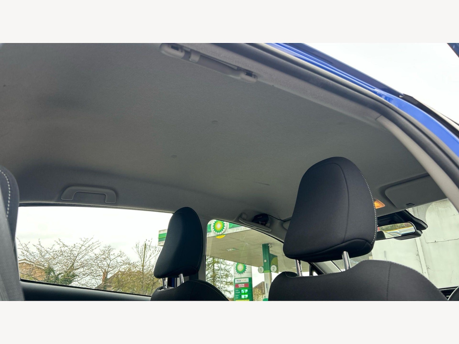 Used Toyota Yaris 2019 for sale - 78148357: Photo 21