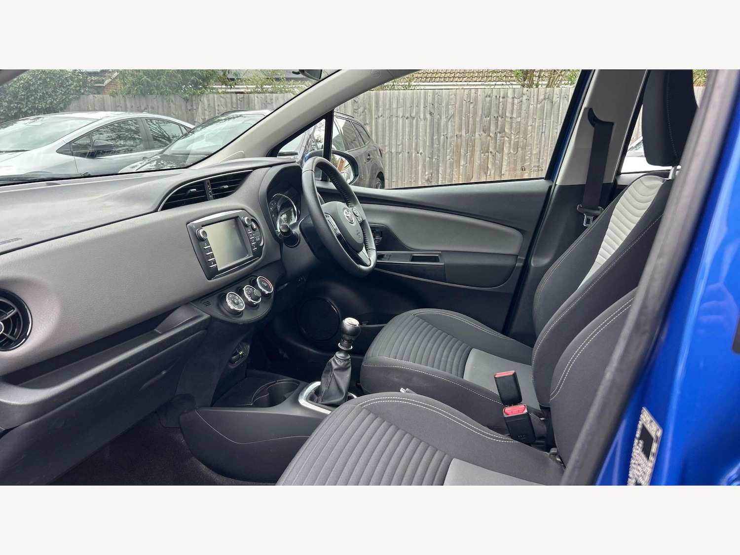 Used Toyota Yaris 2019 for sale - 78148357: Photo 7