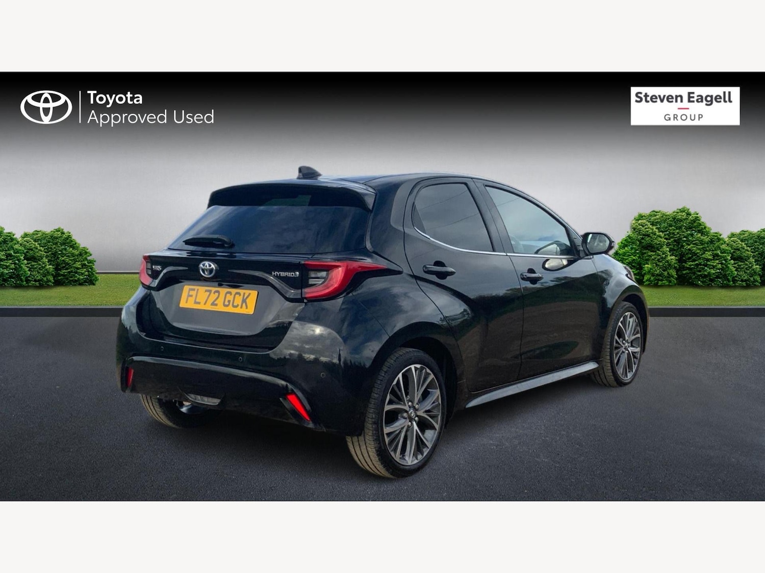 Used Toyota Yaris 2022 for sale - 76440900: Photo 2