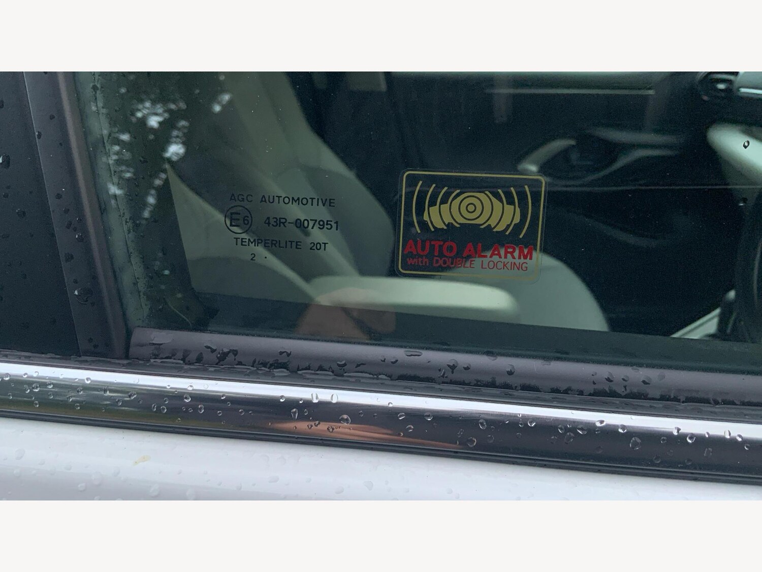 Used Toyota Yaris for sale - 77670503: Photo 31